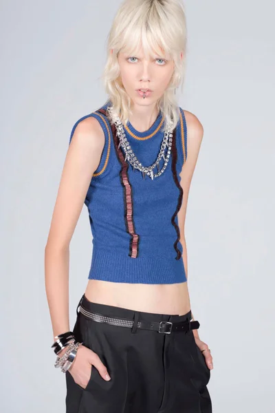 Look 5